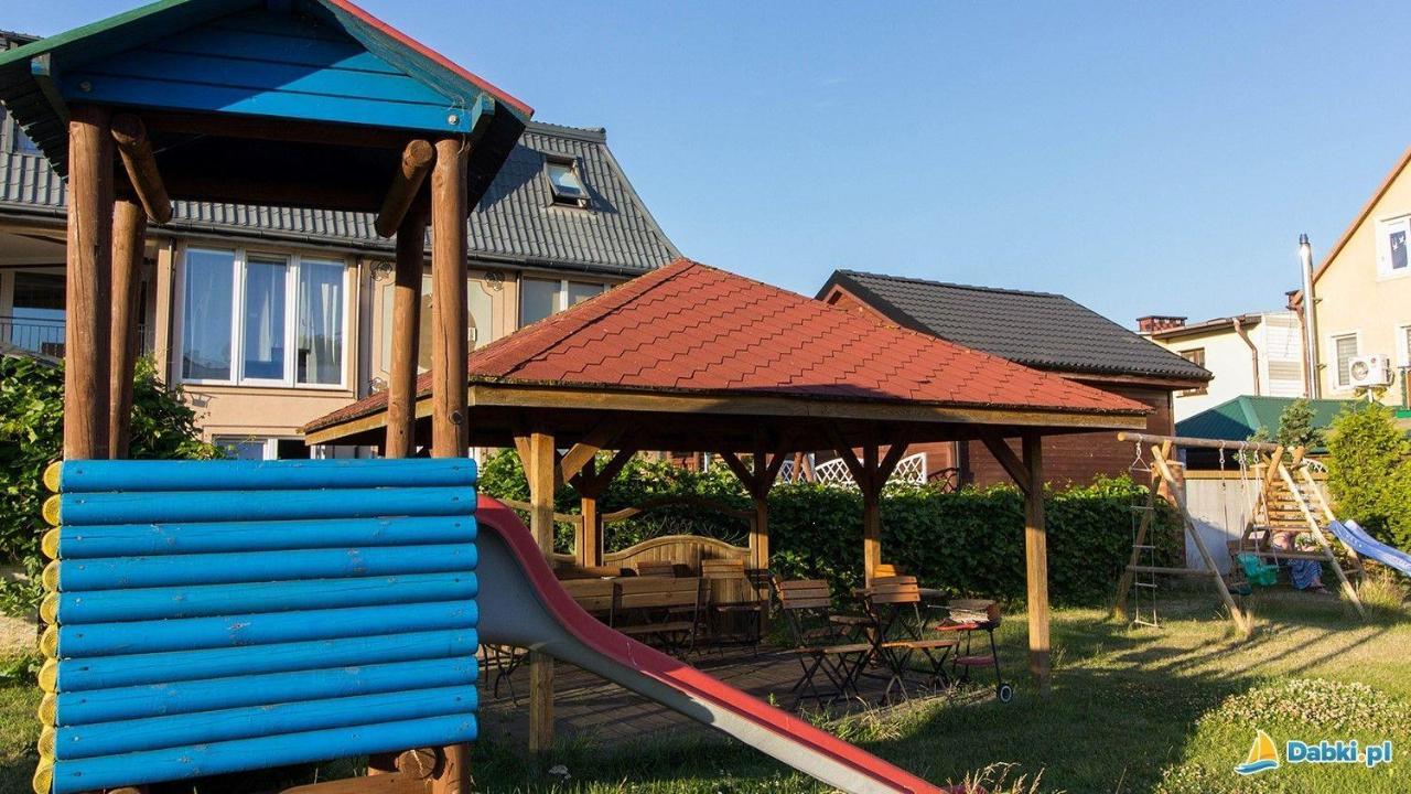 Pokoje Salsa Dąbki Exteriér fotografie